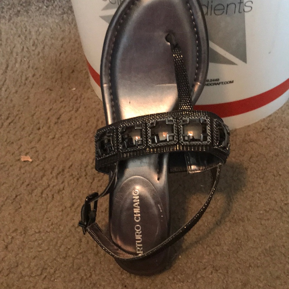 Sandals - Picture 4 of 5